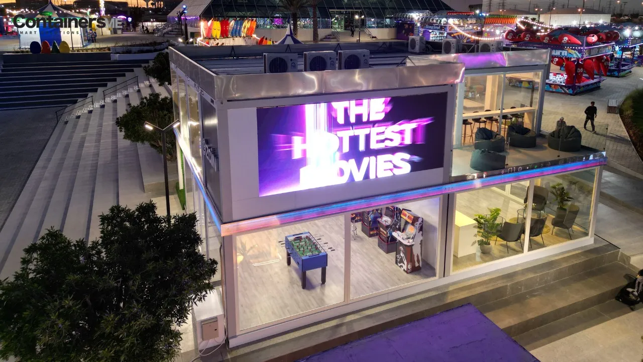 container pop up store made using modular mobile container